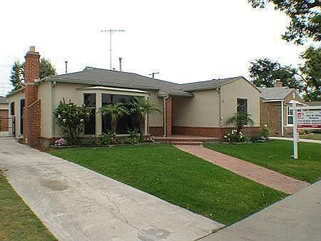1st image of 3911 Somerset Dr