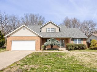 973 Columbia Ave, Fairview Heights, IL 62208