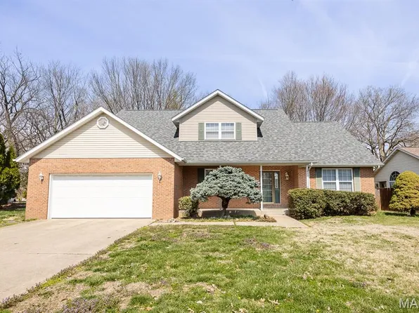 973 Columbia Ave, Fairview Heights, IL 62208