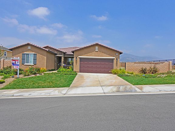 2nd image of 5551 N Pinnacle Ln