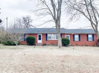 3413 Durrett Dr, Clarksville, TN 37042