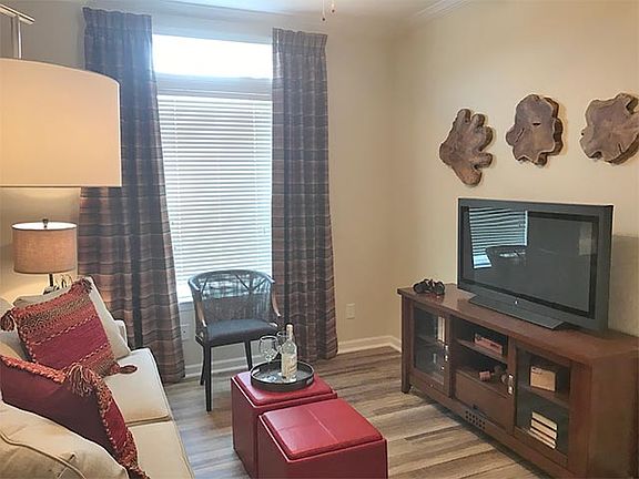 4th image of 2954 Tara Lakes Cir #636