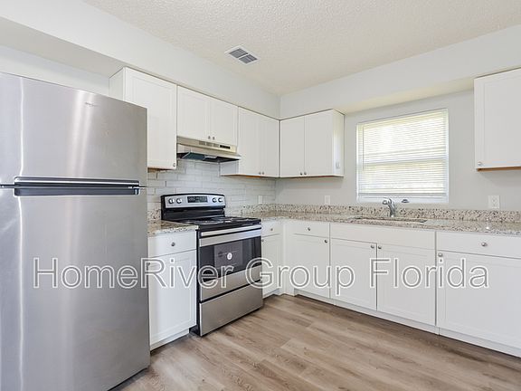 4th image of 6011 Brookgreen Ave