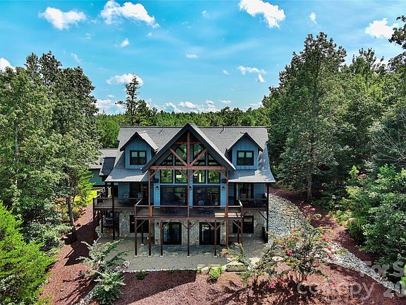 2nd image of 623 Mountain Vista Dr