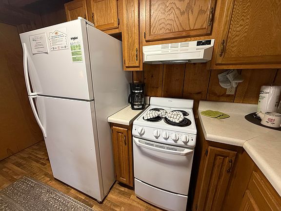 4th image of 2580 Black Bear Ln