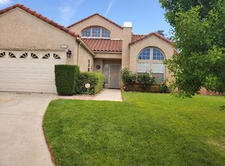 6002 Brougham St, Quartz Hill, CA