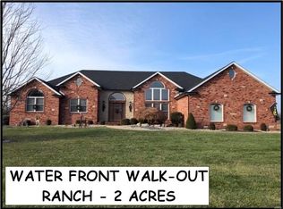 117 Windsor Dr, Troy, IL 62294