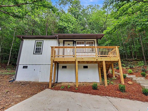 4th image of 1332 Roulain Rd