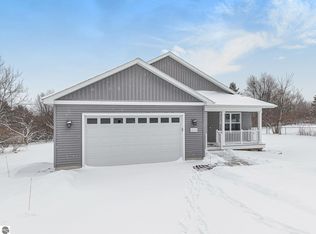 4838 Bartlett Rd, Williamsburg, MI 49690