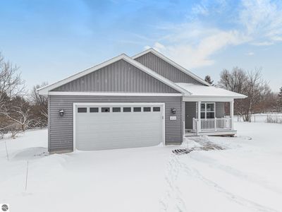 4838 Bartlett Rd, Williamsburg, MI, 49690