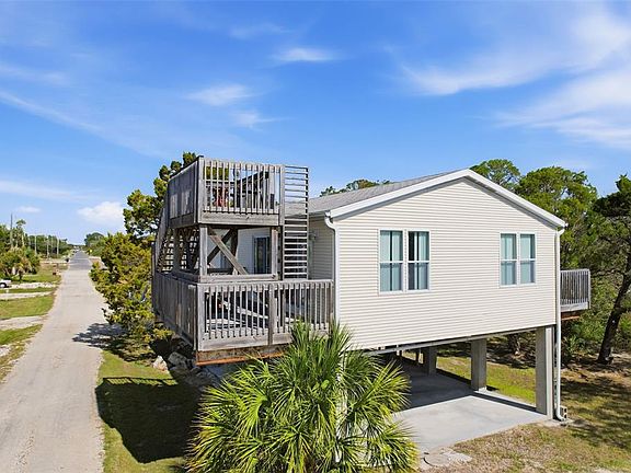 3rd image of 13925 W Sanddollar Ln