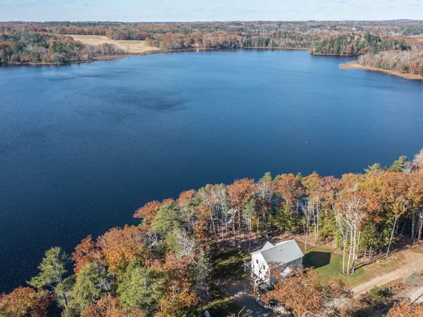 217 Station Lane, Warren, ME 04864