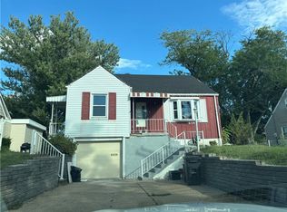 416 Delano Dr, Pittsburgh, PA 15236