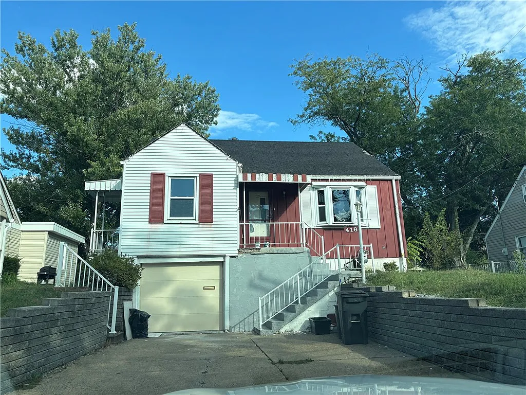 416 Delano Dr photo 1