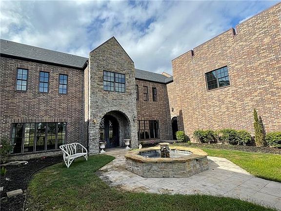 2nd image of 4879 E Shoals Creek Dr