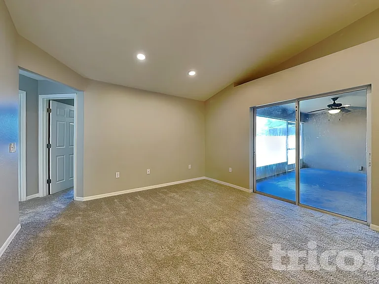 10752 Carloway Hills Dr — Photo 4