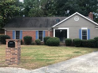 2141 Dembrigh Ln, Charlotte, NC 28262