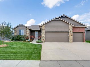 3617 N High Point St, Wichita, KS 67205