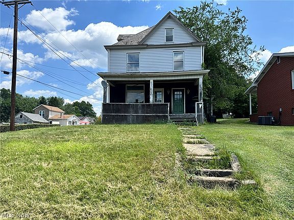 5th image of 2306 Saint Clair Ave