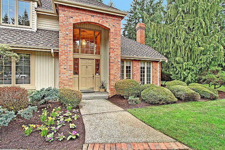 1st image of 7706 227th St SE