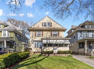 96 Rugby Ave, Rochester, NY 14619
