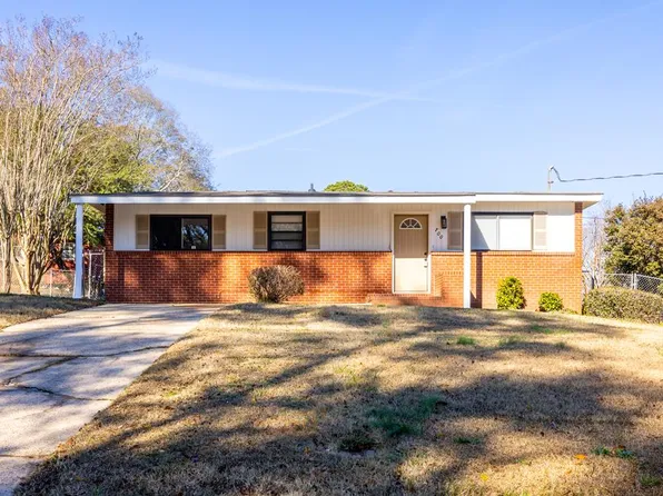 700 Idle Hour Dr, Phenix City, AL 36867