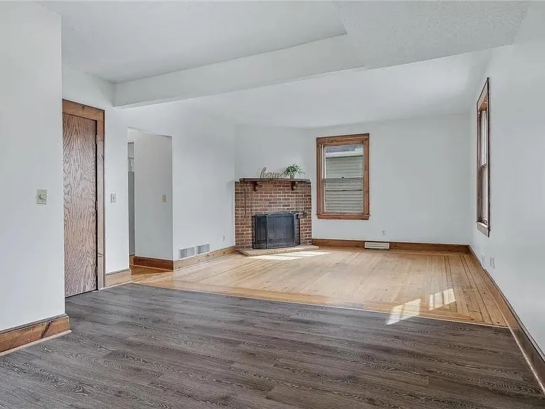 Family Room/Dinning Room