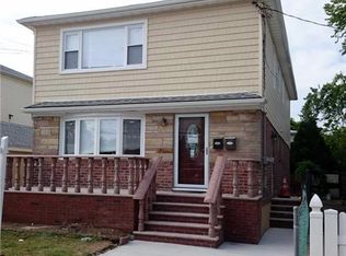 25729 147th Dr, Rosedale, NY 11422