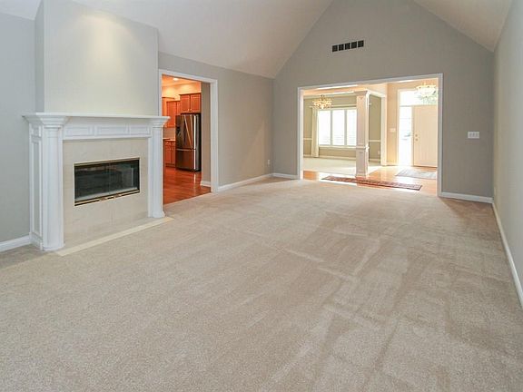 5th image of 8644 Vintner Ct