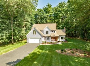 29 Briar Cliff Dr, Wilbraham, MA 01095