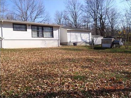 4th image of 11613 Lakeview Dr