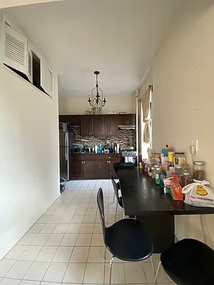 Rented by Oxford Property Group | media 39