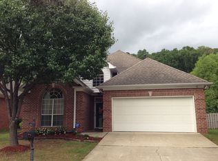 925 Castlemaine Ct, Birmingham, AL 35226