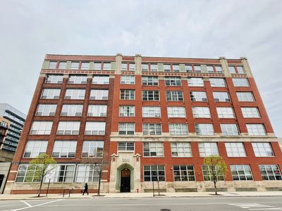 333 S Desplaines St APT 614, Chicago, IL, 60661