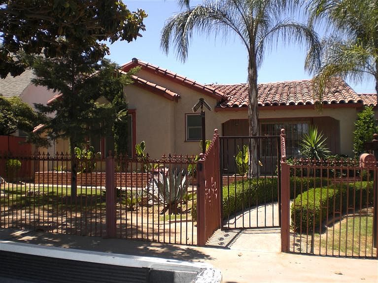 835 Mayor Ave, Fresno, CA 93706 Zillow