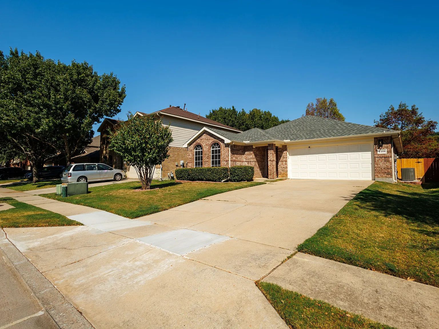 3 bed, 1518 sqft, $2,425 — Photo 2