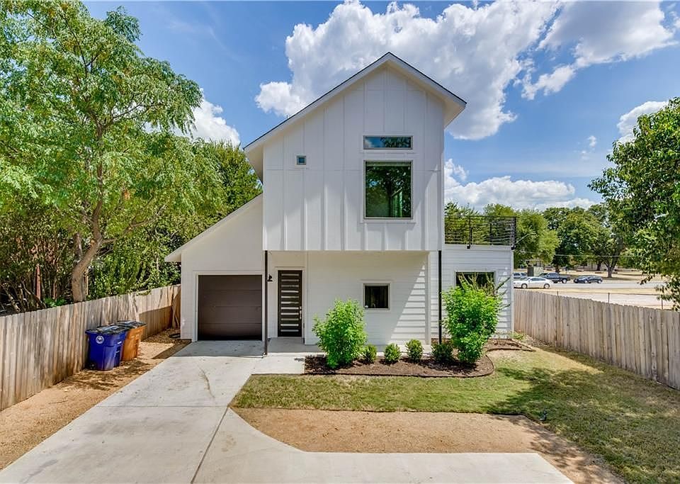 1st image of 8411 Bowling Green Dr Unit 2