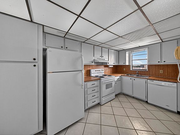 5th image of 2400 Deer Creek Country Club Boulevard #604-1