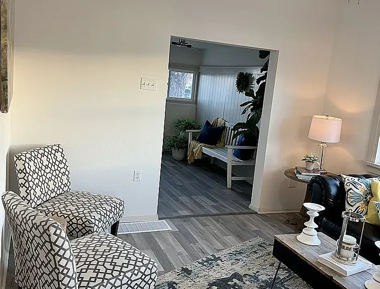 214 Marble Ave — Photo 16