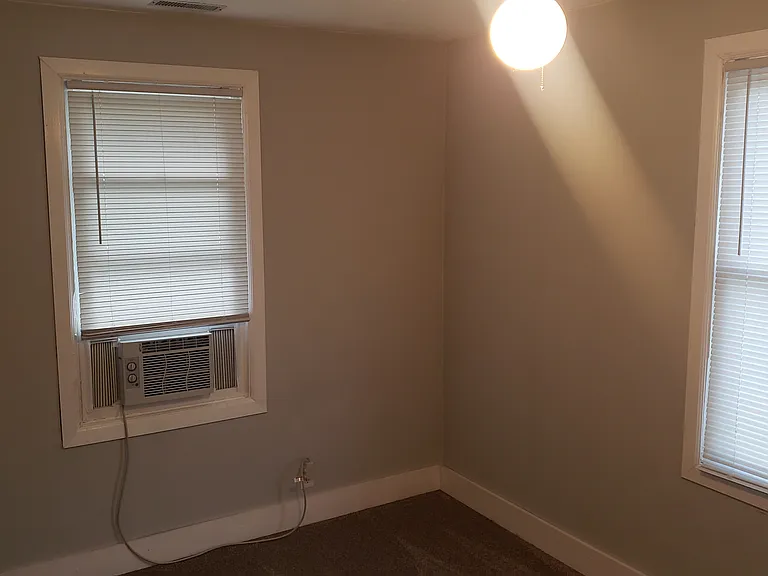 133 N Jackson St #2 — Photo 5