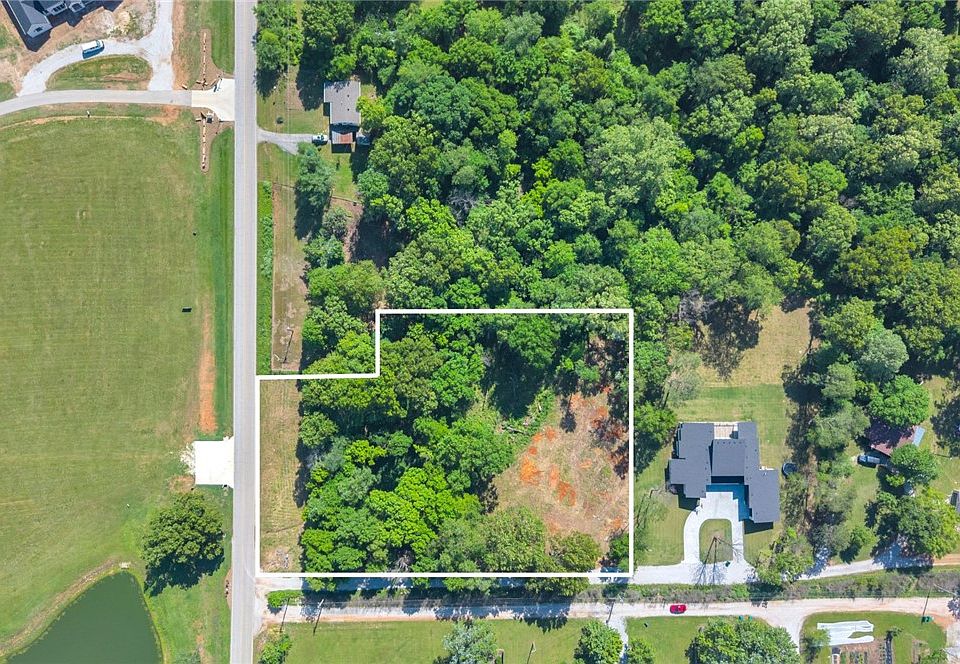 1st image of 2388 Terra Ln