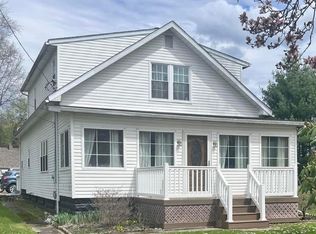 2395 Brady Lake Rd, Ravenna, OH 44266