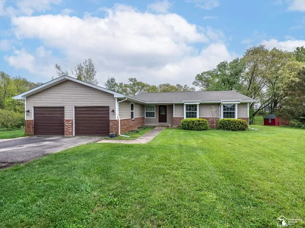 4791 Sierra Dr, Howell, MI 48843