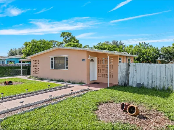 3421 NW 213th St, Miami Gardens, FL 33056