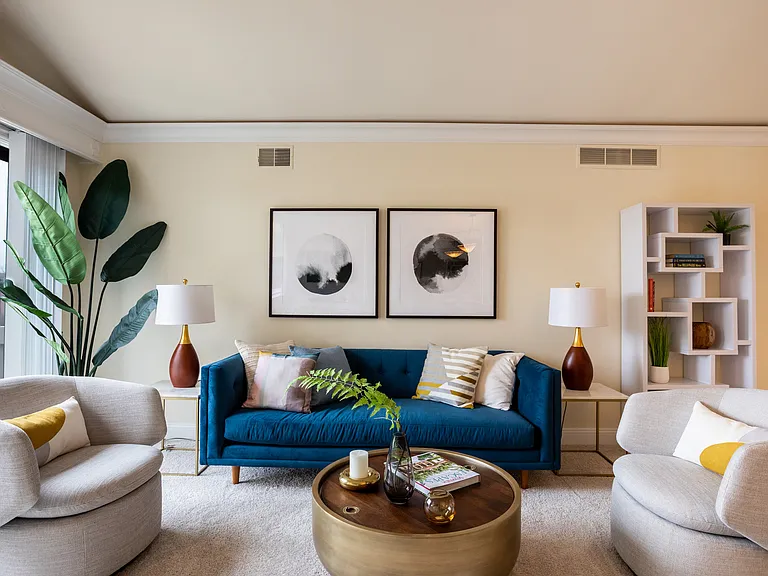 River Oaks West Apartments — Photo 10