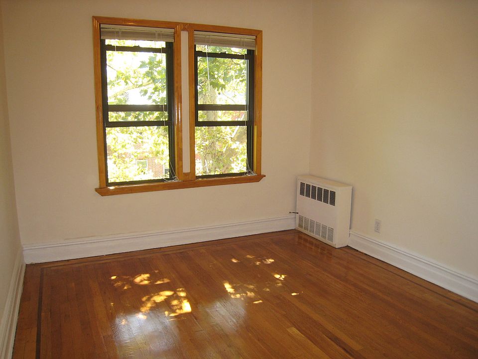 2nd image of 6824 Groton St