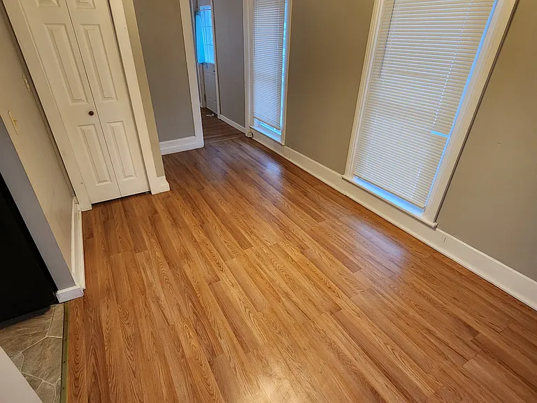 186 N Elm St #2 — Photo 14