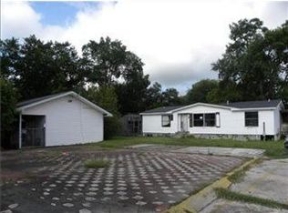 215 W Napoleon St, Sulphur, LA 70663