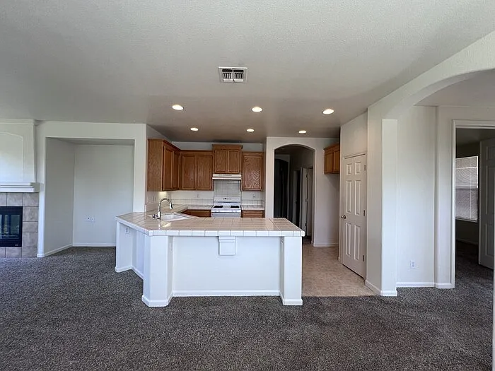 5016 Cleveland Bay Way — Photo 5