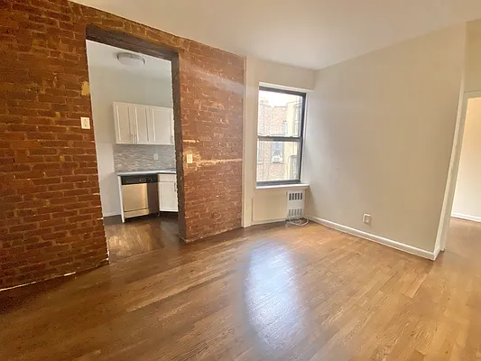 Rented by Corcoran | media 16